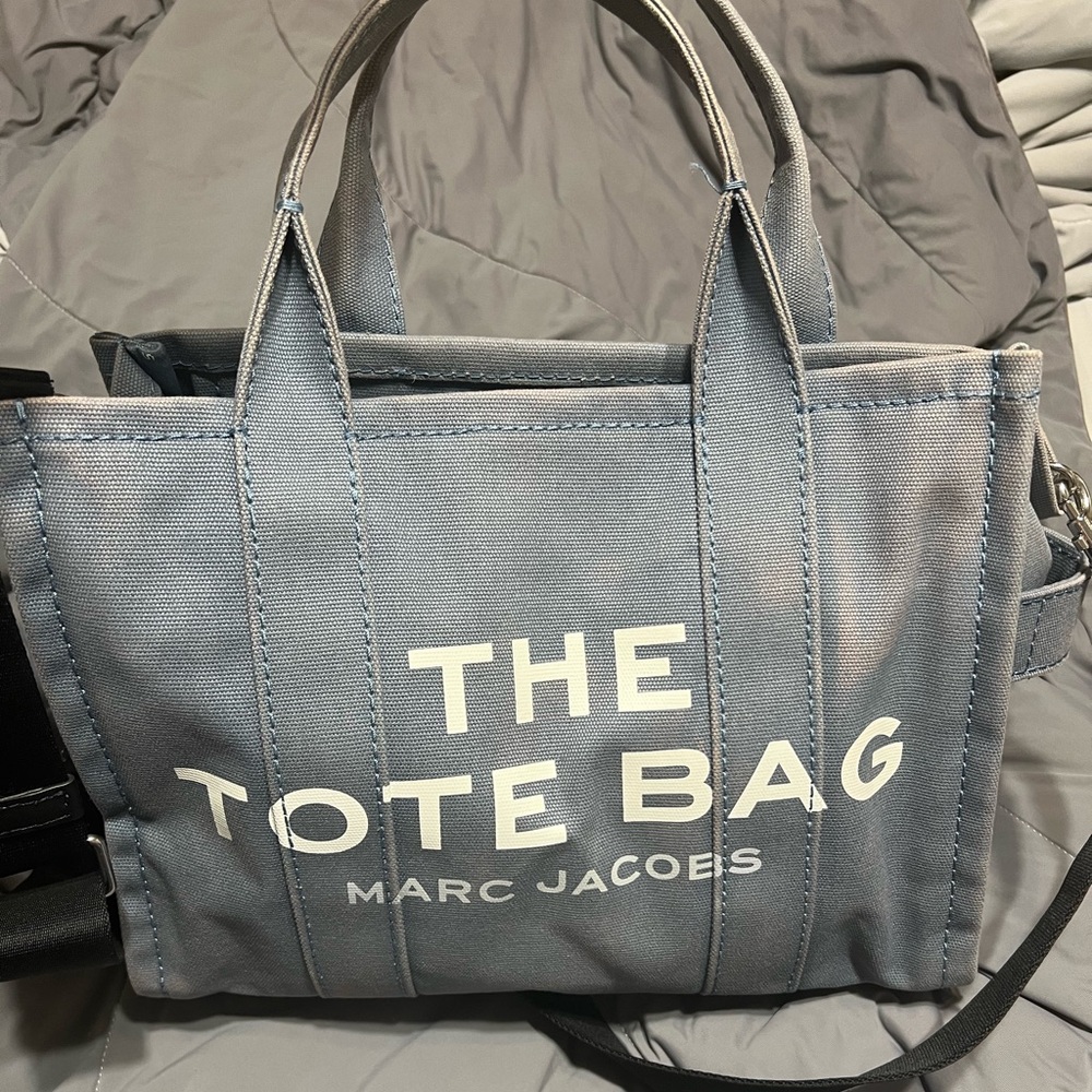 Marc Jacobs Medium Blue Tote Bag - Picture 12 of 15